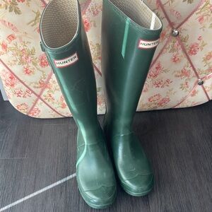 Hunter Dark Green Knee-High Boots